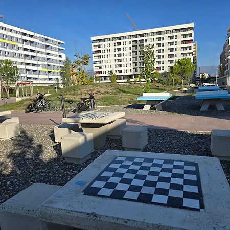 Kasim Cozy - Near Airport Tirana 公寓 Ljaknasi