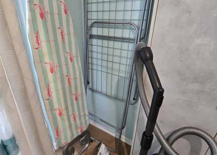 公寓 Kasim Cozy - Near Airport Tirana *